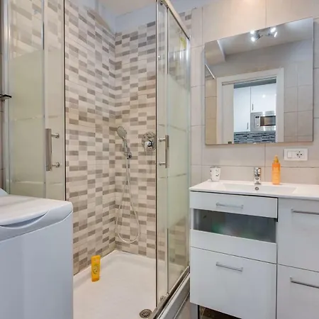 733 Wonderful In Lasamericas! Wi-fi Free! Playa de las Américas