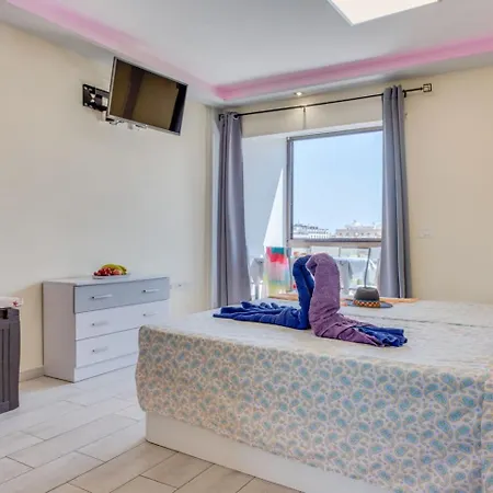 Apartamento 733 Wonderful In Lasamericas! Wi-fi Free! Playa de las Américas